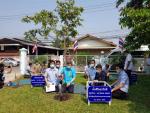 ท่าน นพ. โสภณ เมฆธน ผู้ช่วยรัฐมนตรีกระทรวงสาธารณสุข มาตรวจเยี่ยมสถานีอนามัยเฉลิมพระเกียรติ 60 พรรษานวมินทราชินี. ตำบลแม่จะเราอำเภอแม่ระมาด. จังหวัดตากมีท่าน ศักดิ์ชัย โชติมานนท์ รองผู้ว่าฯและคณะ(อสม.แม่จะเรา) เข้าแถวให้การต้อนรับตามข่าว