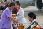 สมเด็จพระเทพรัตนราชสุดา สยามบรมราชกุมารีฯ เสด็จฯ ทรงงานในพื้นที่ จ.น่าน ท่าน แม่ทัพภาคที่ 3 และท่านผบช.ภ.5 เฝ้ารับเสด็จฯรอรับเสด็จที่สนามบินจ.น่าน 